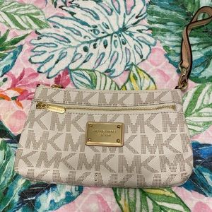 Michael Kors Leather Wristlet